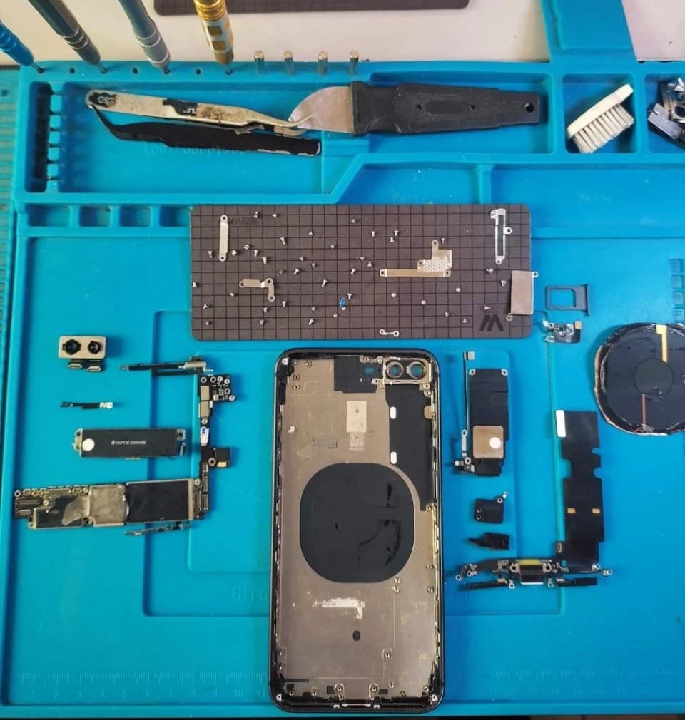 Phone Technician 2